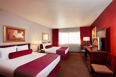 Four Queens Resort & Casino Las Vegas Hotel Deals | Allegiant®