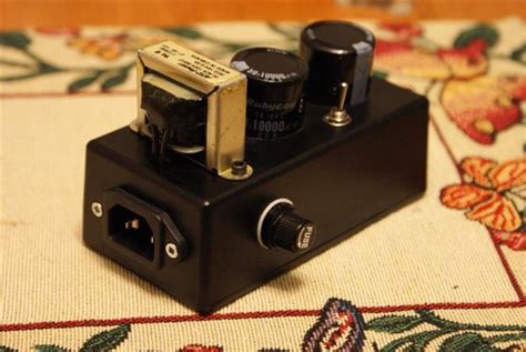 Build a Power Supply for Your Guitar Pedals | Guitar pedals, Diy guitar pedal, Diy guitar amp