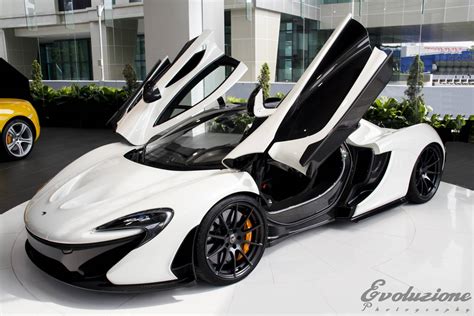 Spectacular White McLaren P1 No.001 of 375 in Malaysia - GTspirit