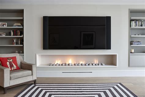 Modern Basement Idea - New home | Modern fireplace decor, Contemporary fireplace, Home fireplace