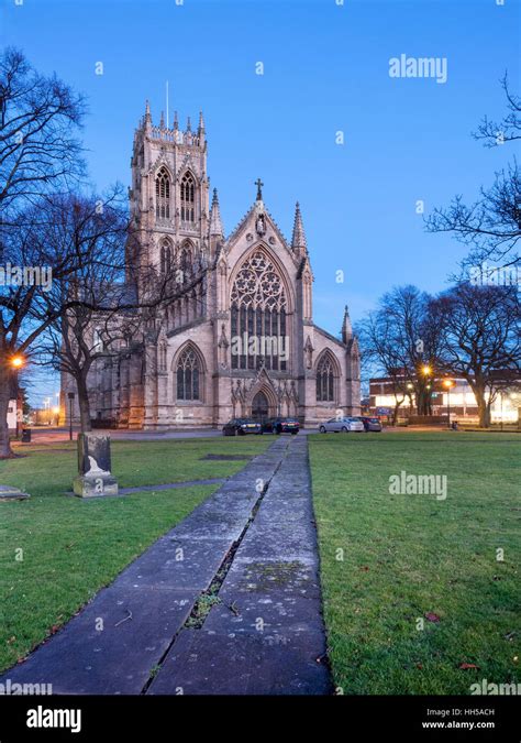 Doncaster minster at dusk hi-res stock photography and images - Alamy