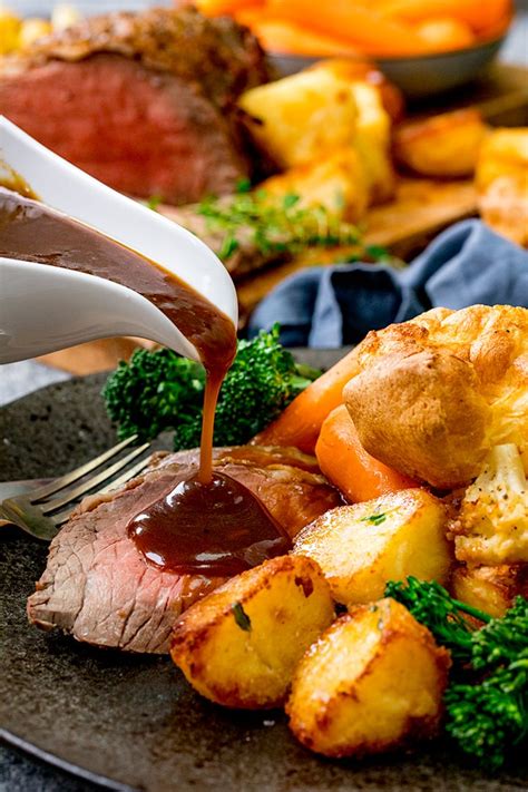 How to make the best roast beef dinner - with time plan! - Nicky's ...