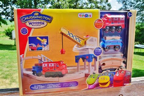 Chuggington Wooden Railway Wilson’s Crane & Tunnel Set Review