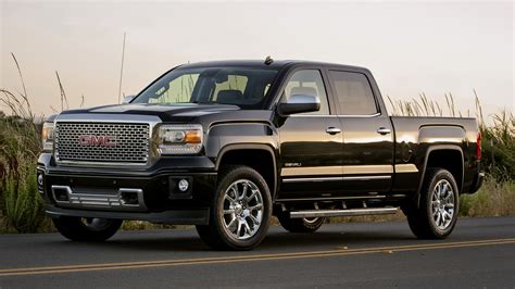 2014 GMC Sierra Denali 1500 Crew Cab - Wallpapers and HD Images | Car Pixel