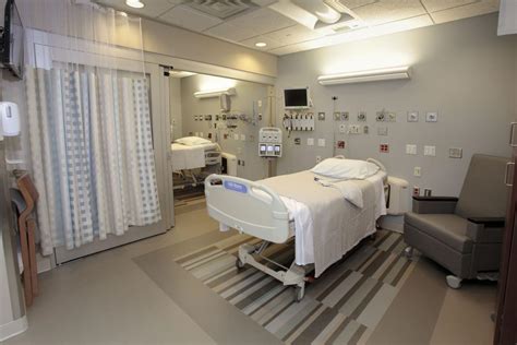 East Chicago hospital opens renovated ICU | Health Care | nwitimes.com