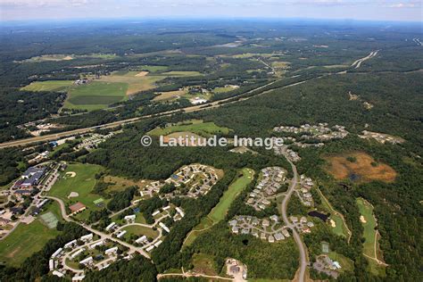 Latitude Image | Topsham, Maine aerial photo