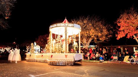 Los Altos Festival of Lights Parade 2024 in California - Rove.me