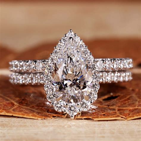 Pear Cut Lab Grown Diamond Engagement Ring with Matching Wedding Band