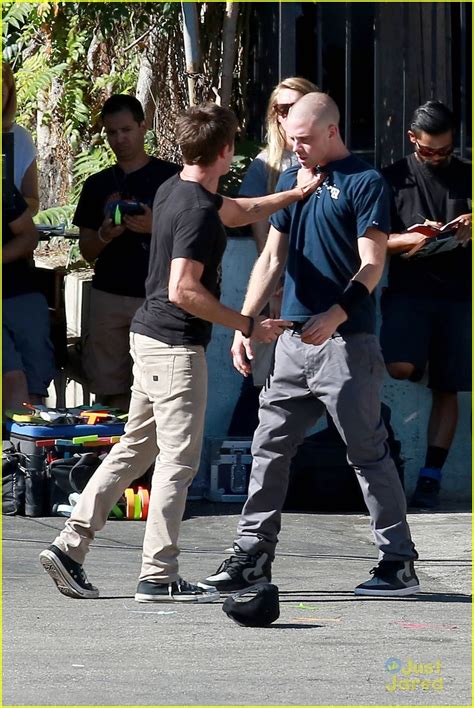 Zac Efron Gets Into Fist Fight On 'We Are Your Friends' Set | Photo ...