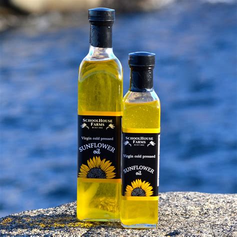 Virgin Cold-pressed Sunflower oil 8oz – Schoolhouse Farms