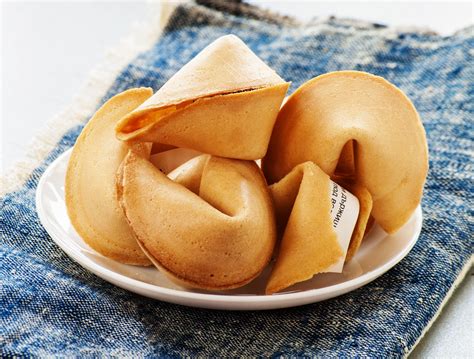 How to Make the Best Fortune Cookies