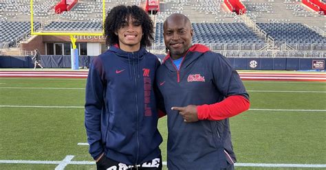 Four-star QB Demond Williams Jr recaps Ole Miss trip