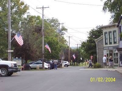 On The Road With Bloomers and Drawers: Metamora, Indiana