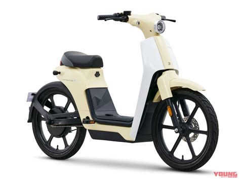 ホンダが「ダックス」「カブ」「ズーマー」の『e:（イー）』モデルを中国で発表!! カワイイ×電動はアリです!│WEBヤングマシン｜新車バイクニュース