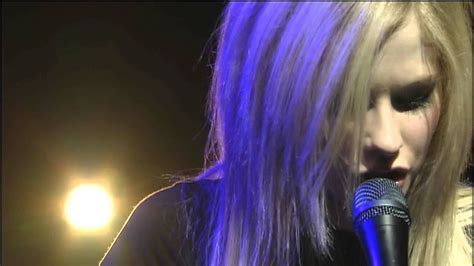 Avril Lavigne - Slipped Away - YouTube