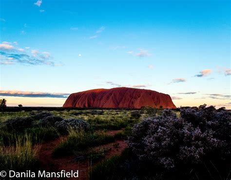 Uluru sunset | NotDunRoamin - travel blog