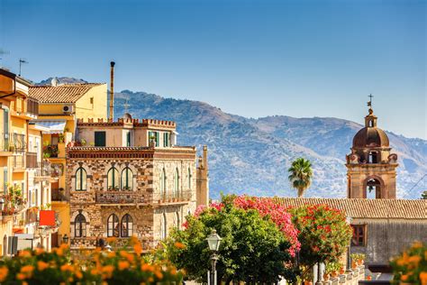 Private Insider Taormina City Tour - Tourist Journey