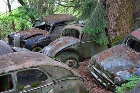 10 Abandoned Car & Vehicle Graveyards of the World - Urban Ghosts Media