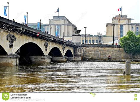 Paris Floods with Seine River Level Dropped To Normal Editorial ...