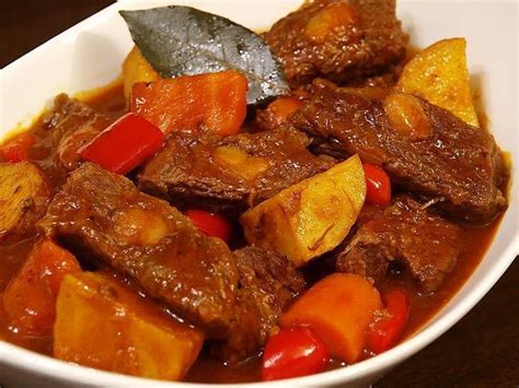 Beef Mechado Recipe Kawaling Pinoy | Besto Blog