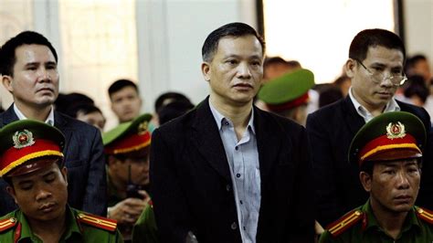 Vietnam: 170 activists detained and harassed, says report - BBC News