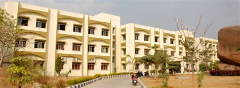 | Maulana Azad National Urdu University | MANUU