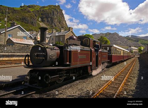 Ffestiniog railway Station, Blaenau Ffestiniog, Snowdonia, north Wales Stock Photo - Alamy