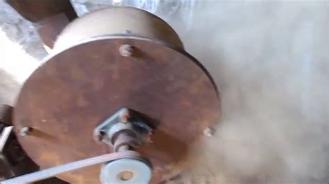 Hammer mill operation/Crusher mill operation/Homemade hammer mill - YouTube