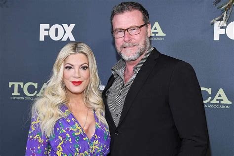 Unraveling the Knot: Exploring Tori Spelling's Decision to Divorce Dean McDermott After 18 Years ...