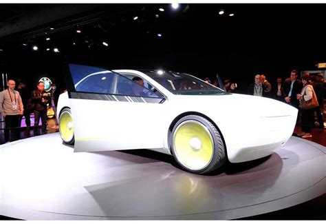 BMW Vision Neue Klasse: Make Grand debut at IAA Car Show in Munich - Gear Musk