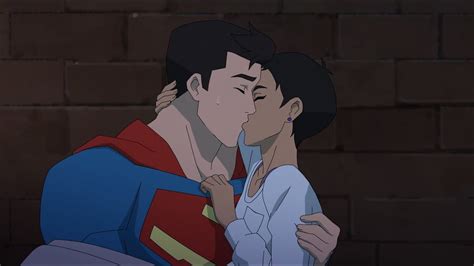 My Adventures with Superman - Clark and Lois Kiss - YouTube