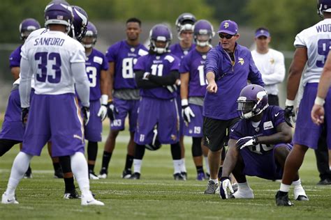 Minnesota Vikings Roster Cuts: Tracking The Drop To 53 - Daily Norseman