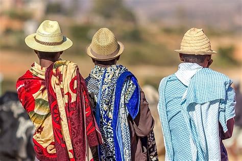 Traditional Clothing Of Madagascar - The African Lane