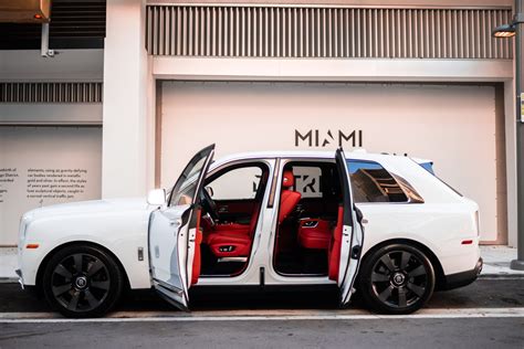 2019 Rolls Royce Cullinan – White & Red | MVP Miami Exotic Rentals