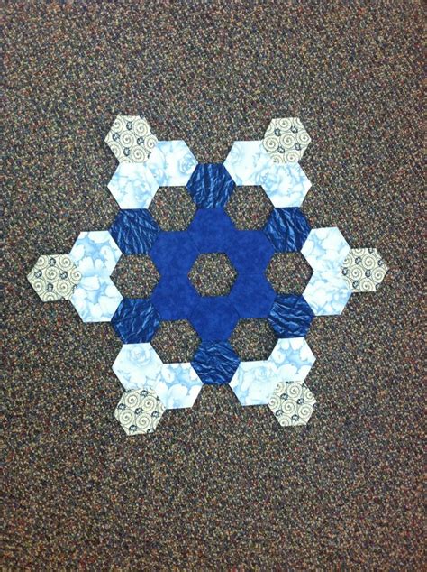 Hexagon snowflake | Hexagon English Paper Piecing | Pinterest