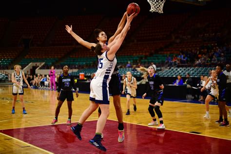 Lauren Betts, Reagan Beers bring nationally acclaimed talent to Class 5A girls basketball title