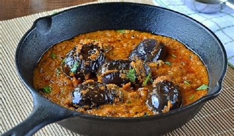 BRINJAL CURRY | FriendsEAT