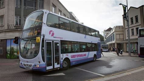 First Bus Bristol fare cuts sees passenger growth - BBC News