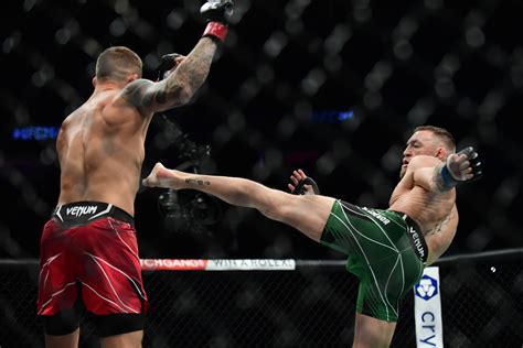 Dustin Poirier def. Conor McGregor at UFC 264: Best photos