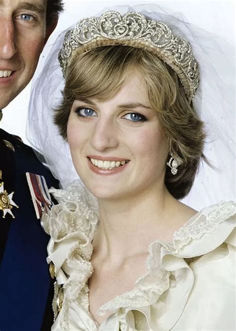 Princess Diana's wedding tiara worn by another bride on her special day - but she isn't a royal ...