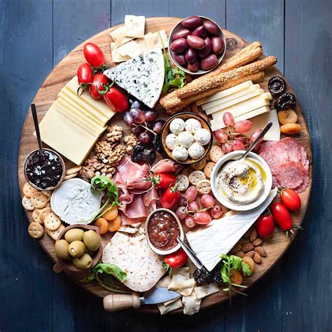 Make a Cheese Board in 5 simple steps