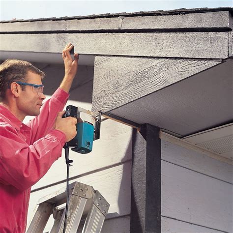 How to Install Aluminum Soffits And Fascia in 2020 | Installation ...