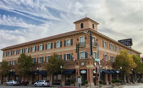 The Carlton Hotel | Atascadero, California