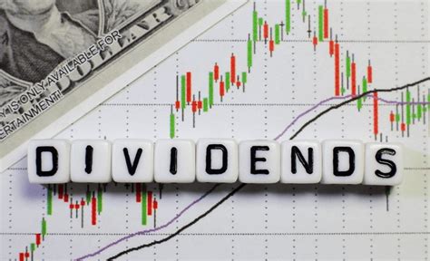 The 6 Best Dividend Stocks That Yield More Than 5% - DividendInvestor.com