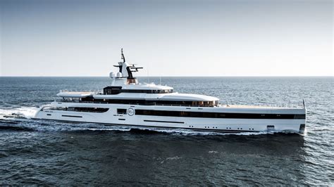 Feadship Yachts for Sale / Feadship Shipyard