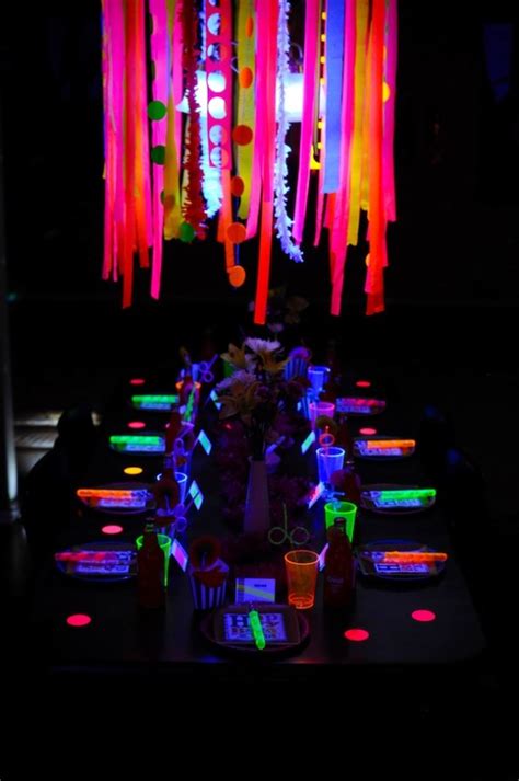 Party themes- Neon party Fun Glow in the Dark Party ideas