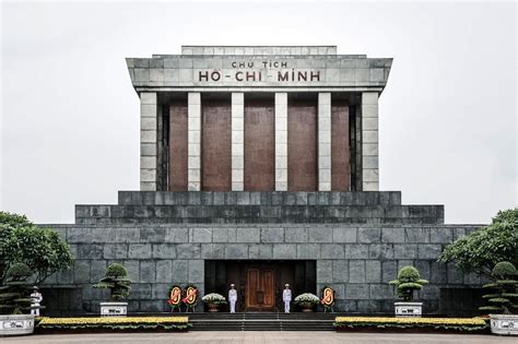 Ho Chi Minh mausoleum in Hanoi (Opening hours and times) - Hanoi ...