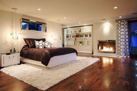 Best Basement Bedroom Design Ideas 7 | Basement master bedroom, Contemporary bedroom, Basement ...