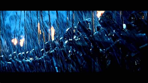 Lord of The Rings - Battle of Helms Deep Opening - YouTube