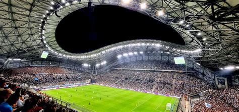 Stade vélodrome Marseille - Hôtel Edmond Rostand